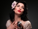 Instrumental MP3 Flowers - Karaoke MP3 bekannt durch Postmodern Jukebox