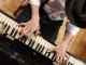 Playback MP3 La groupie du pianiste - Karaoké MP3 Instrumental rendu célèbre par Résiste