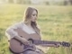 Instrumental MP3 Simmer (acoustic) - Karaoke MP3 Wykonawca Hayley Williams