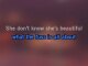 Video Karaoke Liedje She Don't Know She's Beautiful - Sammy Kershaw