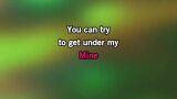Video Karaoke Liedje Skin - Sabrina Carpenter