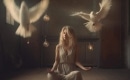 Feather - Karaokê Instrumental - Sabrina Carpenter - Playback MP3
