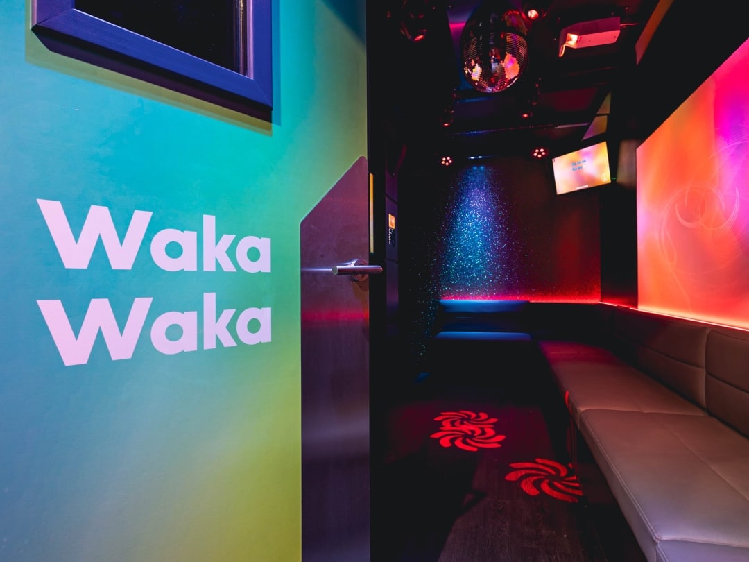 Karaoke Bar Paris - KaraFun Bar - Private Karaoke Rooms in Paris