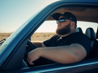 Karaoke Fast Car - Video with Lyrics - Luke Combs