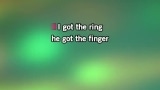 Video Karaoke Ring Finger - Lainey Wilson