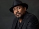 Pista de acomp. personalizable Pledging My Love - Aaron Neville