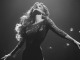 Playback MP3 Mourir sur scène - Karaoke MP3 strumentale resa famosa da Dalida