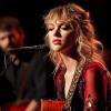 Red (acoustic live)