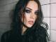 Playback personnalisé Look Who's Cryin' Now - Jessie Murph