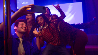 KaraFun Business Photo Booth: Your Karaoke, Captured