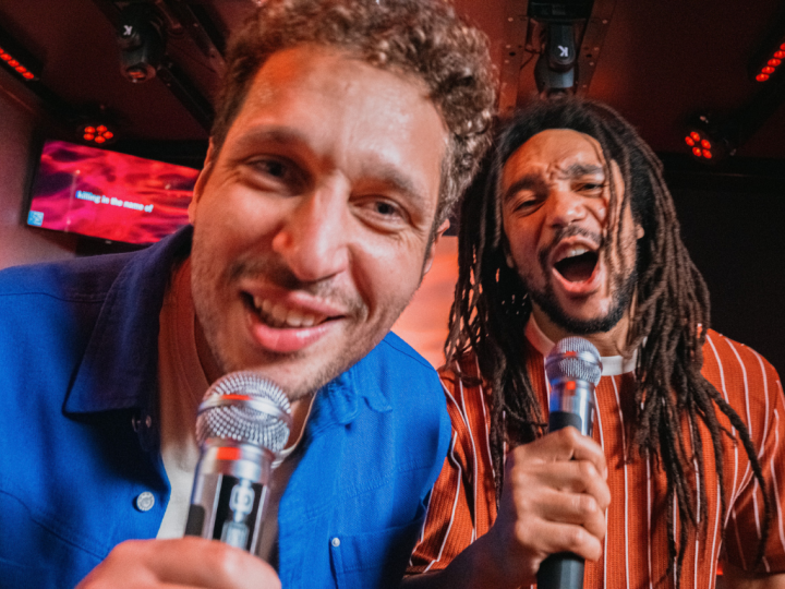 tips to feel comfortable at karaoke