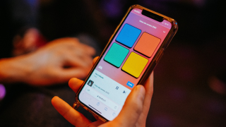 How to Bring Guests Back to Your Venue with KaraFun Business Quiz Nights
