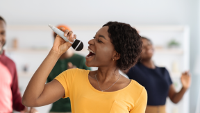 Cantare a Settembre: Perché la Fine dell'Estate è il Momento Migliore per Cantare