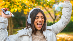 Preparing for Your Autumn Evenings – Our Karaoke Tips for a Max Fun Atmosphere