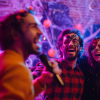 Spookachtige karaoke: durft u te zingen met Halloween?