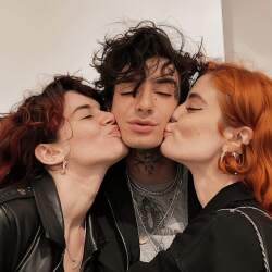 karaoke,Girls,The 1975,backing track,instrumental,playback,mp3,lyrics,sing along,singing,cover,karafun,karafun karaoke,The 1975 karaoke,karafun The 1975,Girls karaoke,karaoke Girls,karaoke The 1975 Girls,karaoke Girls The 1975,The 1975 Girls karaoke,Girls The 1975 karaoke,Girls lyrics,Girls cover,