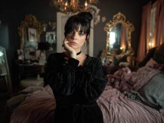 Karaoke Pussy Palace - Video with Lyrics - Lily Allen